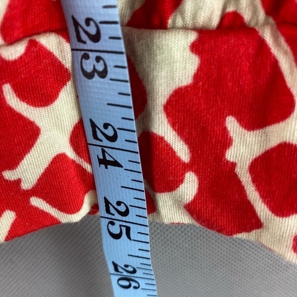 Women’s New York & Co red blouse - Picture 8 of 9